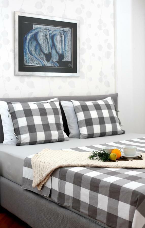 Charming Seaside Apartment Примоштен Екстер'єр фото